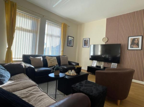 LuxeStay Rooms - Double Room close to Old Trafford, City Centre